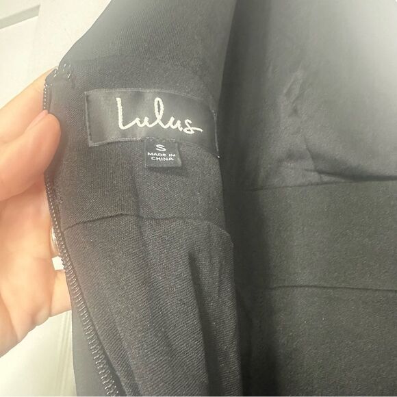 Lulu's Small Black Maxi Dress with V-Neck and Slit (b1) - Picture 9 of 11